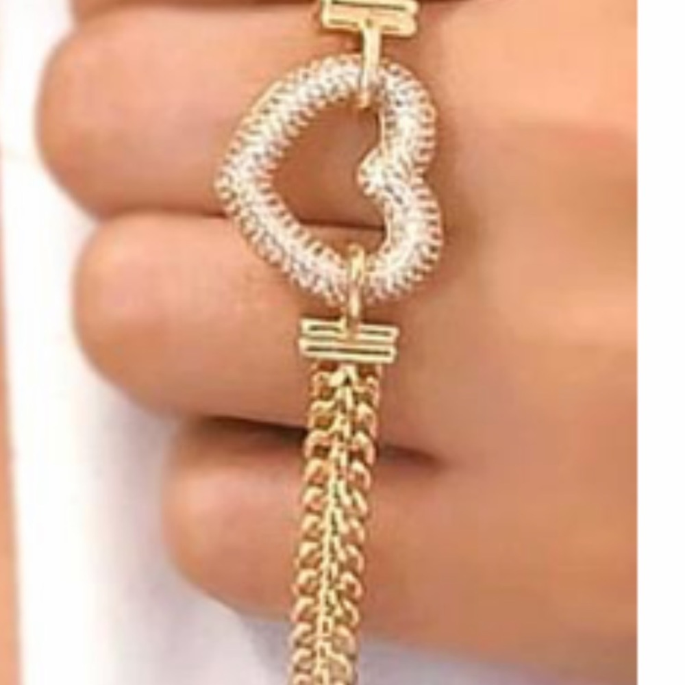 Heart pendant jewelry set (Necklace and bracelet) - Picture 4 of 5